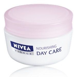 Nivea Visage / Нивеа Подхранващ Дневен Крем за суха и чувствителна кожа 50мл.