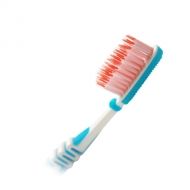 Aquafresh Tooth&Tongue +Interdental / Четка за зъби за премахване на лошия дъх и почистване между зъбите