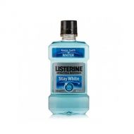 Listerine Stay White / Листерин вода за уста за поддържане на бели зъби 250мл